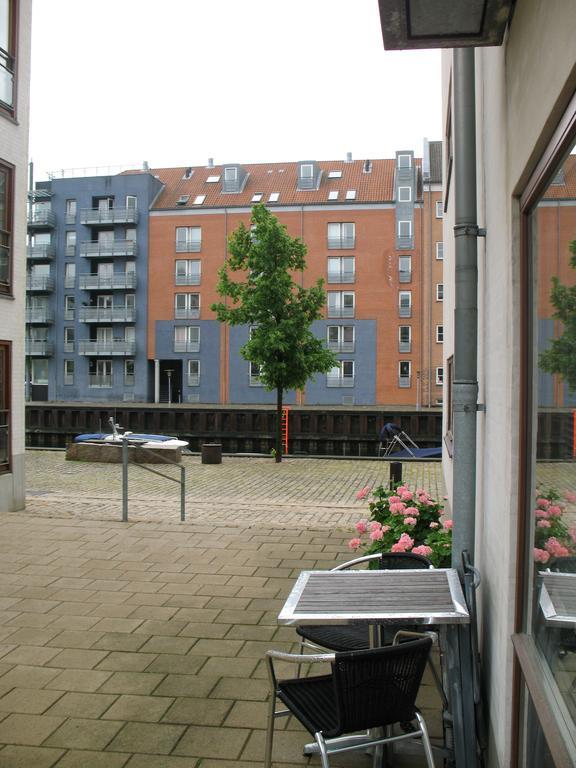 Esben Juhls Guest Room Copenhagen Exterior photo